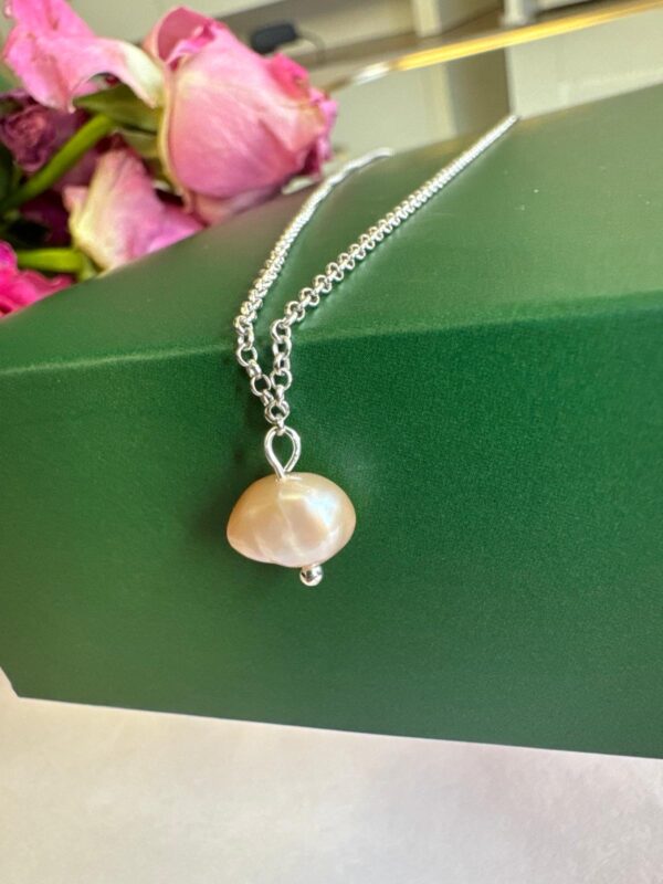 Barroque Pearl Set - Image 6